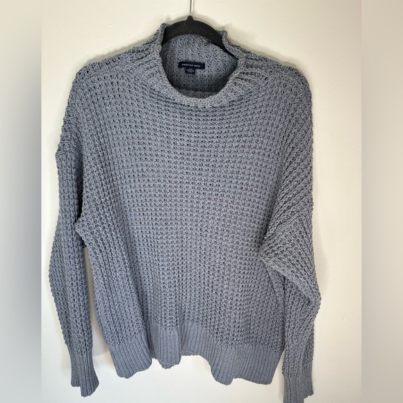 American Eagle Gray Textured Sweater - Picture 1 of 4